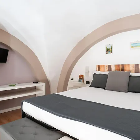 Ely's House By Wonderful Italy Apartment Bari